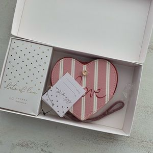 Lauren Conrad heart shaped clutch